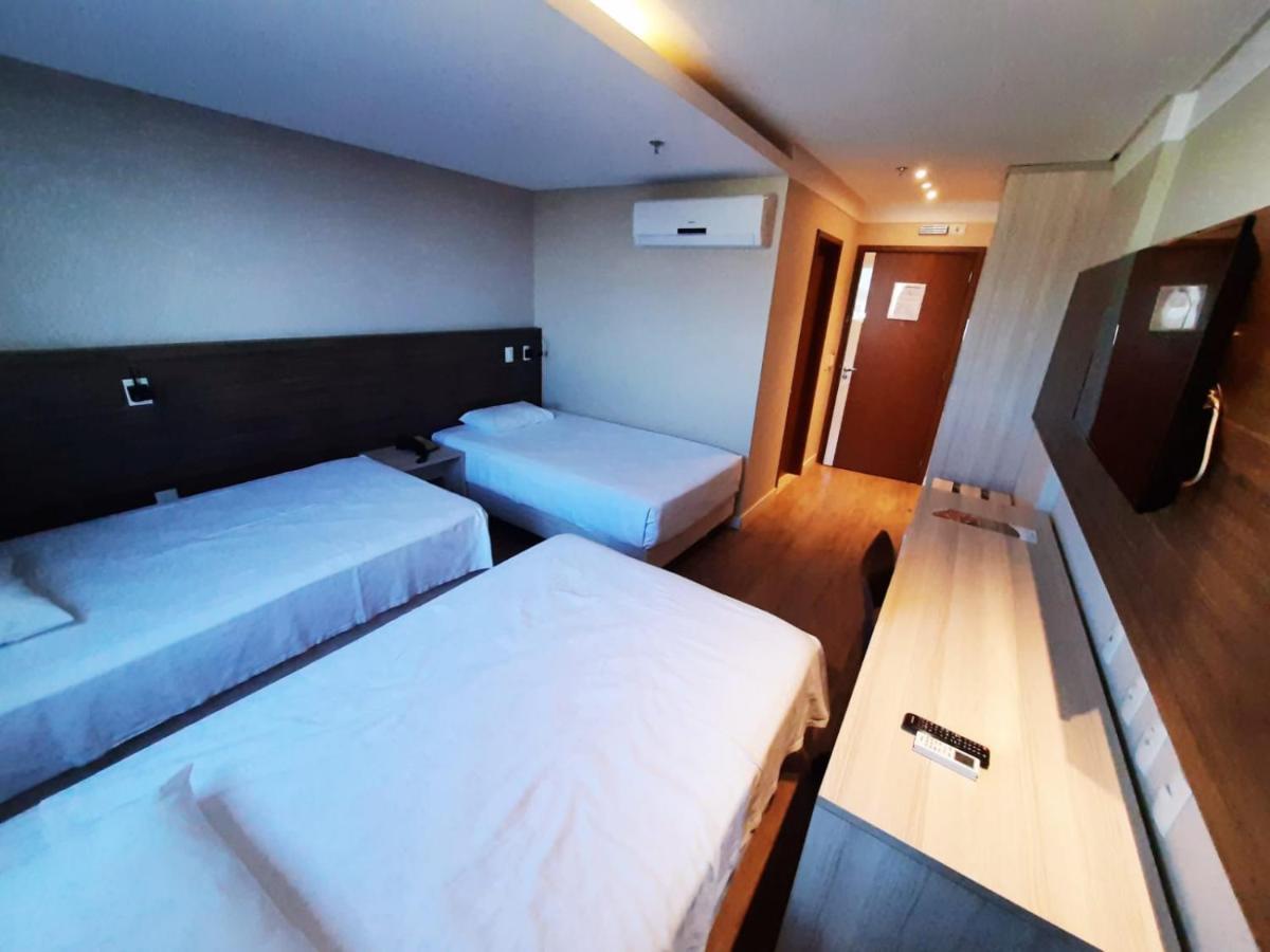 Ibiza Plaza Hotel Anápolis Eksteriør billede