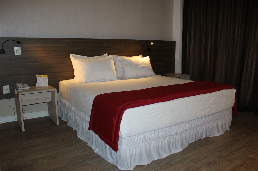 Ibiza Plaza Hotel Anápolis Eksteriør billede