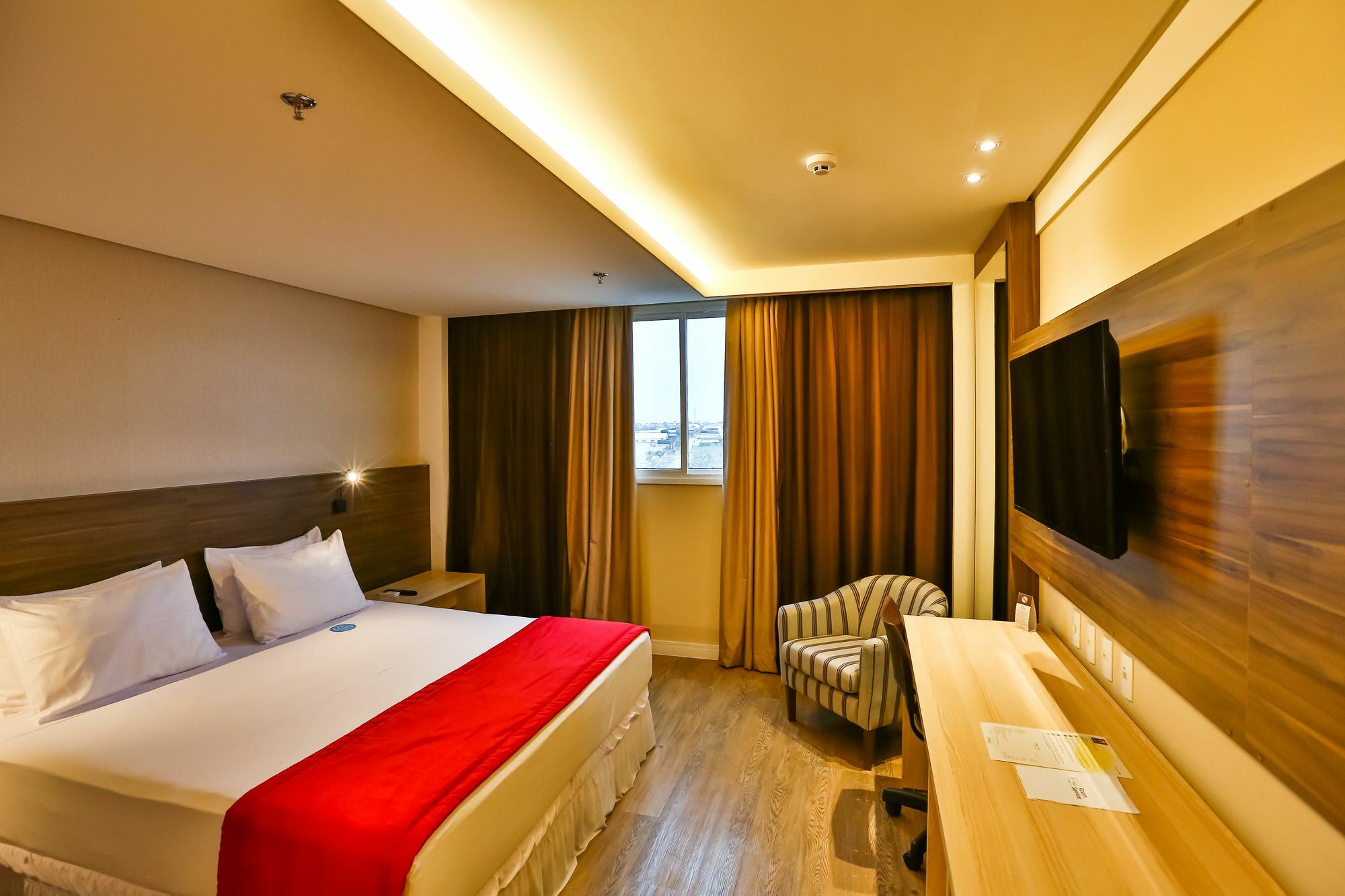 Ibiza Plaza Hotel Anápolis Eksteriør billede