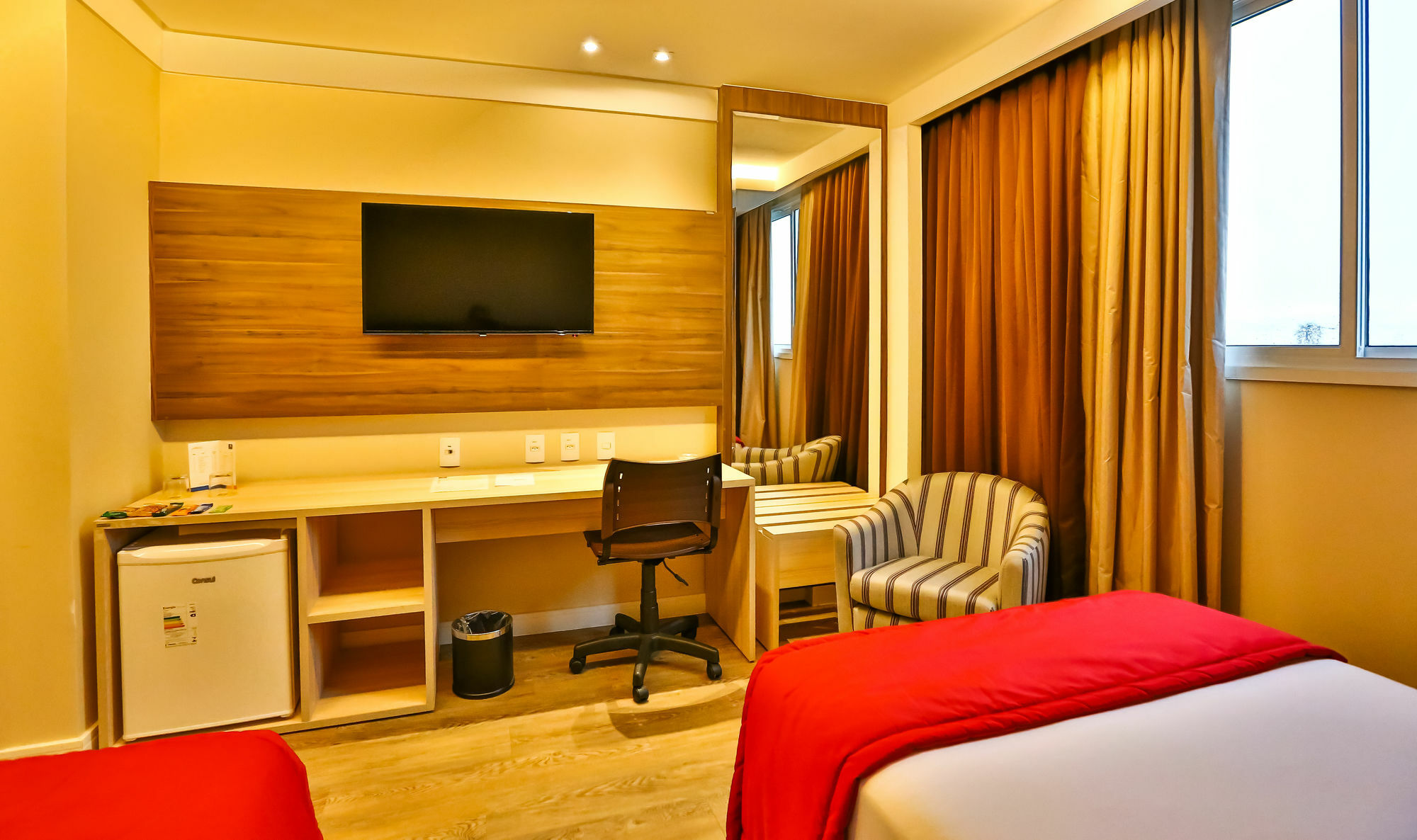 Ibiza Plaza Hotel Anápolis Eksteriør billede